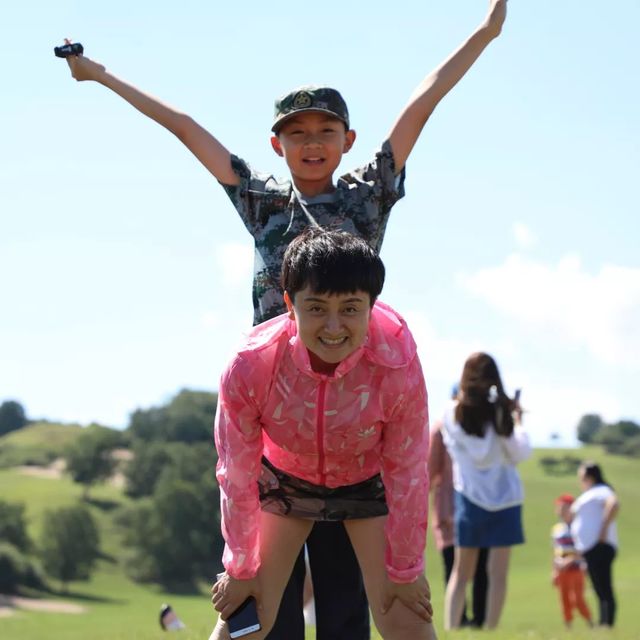 乾港集團高層草原自駕游